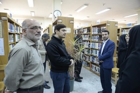 بازدید معلمان استان مرکزی از کتابخانه دهگان