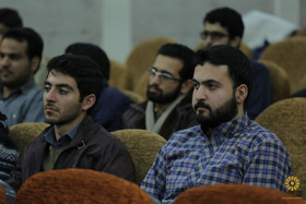 نشست کتاب خوان دانشگاهی و حوزوی با موضوع انقلاب اسلامی 