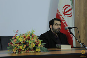 نشست کتاب خوان دانشگاهی و حوزوی با موضوع انقلاب اسلامی 