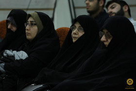 نشست کتاب خوان دانشگاهی و حوزوی با موضوع انقلاب اسلامی 