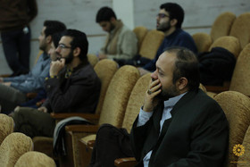 نشست کتاب خوان دانشگاهی و حوزوی با موضوع انقلاب اسلامی 