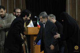 نشست کتاب خوان دانشگاهی و حوزوی با موضوع انقلاب اسلامی 