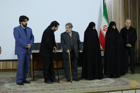 نشست کتاب خوان دانشگاهی و حوزوی با موضوع انقلاب اسلامی 