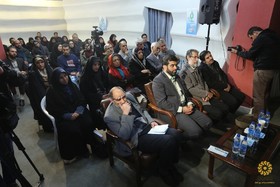 نشست کتابخوان اهل قلم و رونمایی میلاد در منی