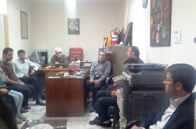 جلسه هم اندیشی ویژه بزرگداشت روز عصای سفید برگزار شد جلسه هم اندیشی برای روز عصای سفید