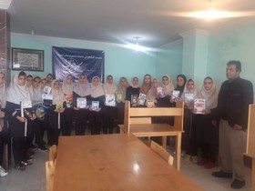 کتابخانه عمومی مجتمع فرهنگی هنری اشنویه - نشست کتاب‌خوان- آبان 97