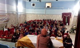 کتابخانه عمومی مستوره کردستانی بوکان - نقد کتاب «جنگ چهره زنانه ندارد»- اردیبهشت 97
