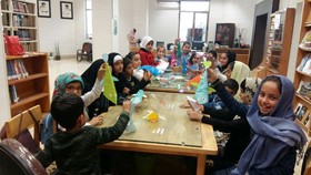 کتابخانه عمومی مجتمع فرهنگی هنری بازرگان (ماکو)- آموزش کاردستی- مهر 97