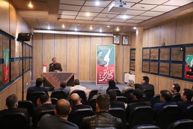 تجلیل از حسین فتاحی در آیین چهل قلم 