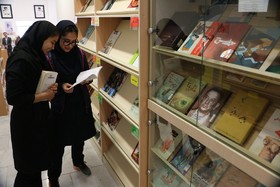 طرح کتابخانه گردی در کتابخانه عمومی شهدای کردان استان البرز
