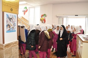 مشارکت علاقمندان به کتاب و کتابخوانی در طرح ملی کتابخانه گردی در کتابخانه عمومی شمسی موسوی شهر واجارگاه