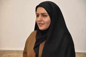 پریسا کرمی، مدیرکل کتابخانه های عمومی گیلان در میزبانی از دوستداران کتاب و مسئولین شهرستان رودسر