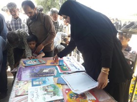 برگزاری نمایشگاه کتاب های جشنواره کتابخوانی رضوی در مصلای نمازجمعه شهر ششده شهرستان فسا