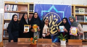 نشست کتاب‌خوان رضوی در کتابخانه شهدا چالشتر