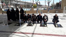 غبار روبی و عطر افشانی گلزار شهدا توسط همکاران بروجرد