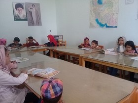 قصه خوانی کودکان به مناسبت یلدا . کتابخانه عمومی غدیر جبالبارز قصه-خوانی-کودکان-به-مناسبت-یلدا-.-کتابخانه-عمومی-غدیر-جبالبارز.jpg