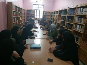 نشست حافظ خوانی- کتابخانه علامه مجلسی زرند نشست-حافظ-خوانی-کتابخانه-علامه-مجلسی-به-مناسبت-شب-یلدا.jpg