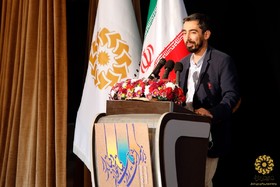 مهدي رمضاني معاون توسعه كتابخانه ها و ترويج كتابخواني نهاد 