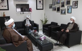 دیدار مدیرکل کتابخانه های عمومی با مدیر مدرسه عالی سطح چهار حوزه علمیه خراسان