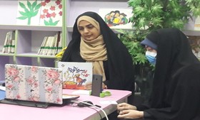 نشست نقد کتاب «کلاغ سرماخورده» برگزار شد