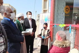 نخستین «پیشخان خدمات کتابخانه ای» کشور در چهارمحال و بختیاری راه اندازی شد