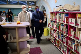بازدید محمدمهدی اسماعیلی، وزیر فرهنگ و ارشاد اسلامی از کتابخانه مرکزی پارک شهر