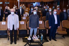 نشست معرفی و بررسی «پنج گانه افول آمریکا»