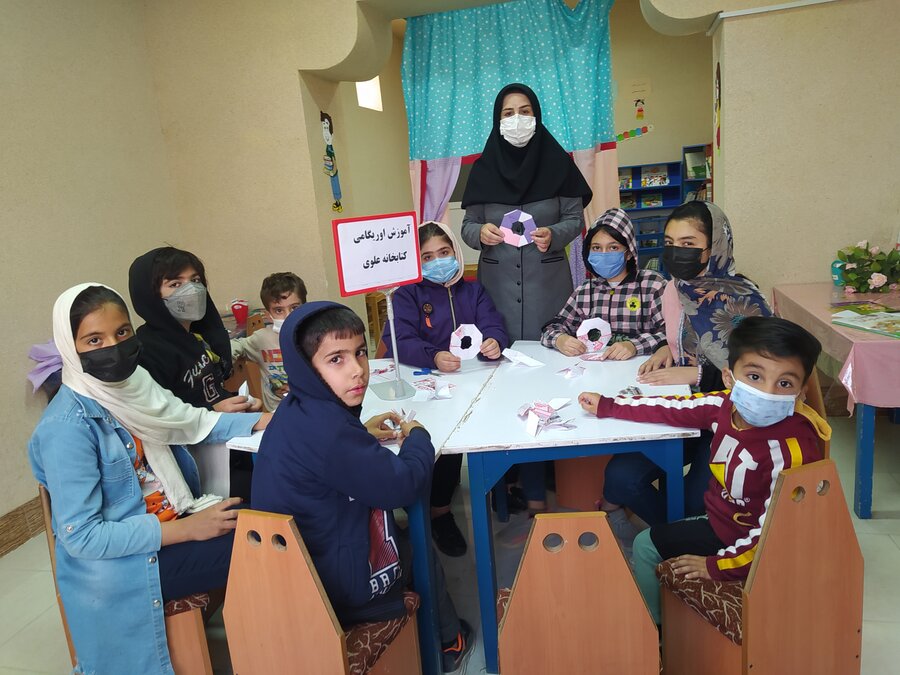 تجربه کتابداری مجازی از نگاه کتابداران کتابخانه های عمومی کشور