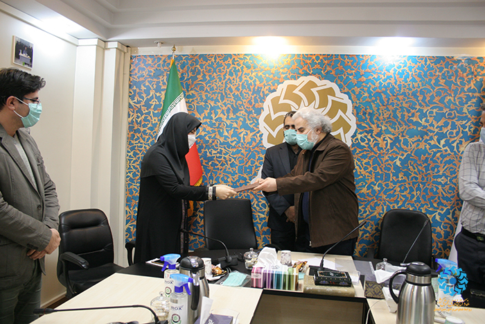 مراسم تکریم مدیرکل سابق فناوری اطلاعات نهاد و معارفه سرپرست این اداره کل برگزار شد