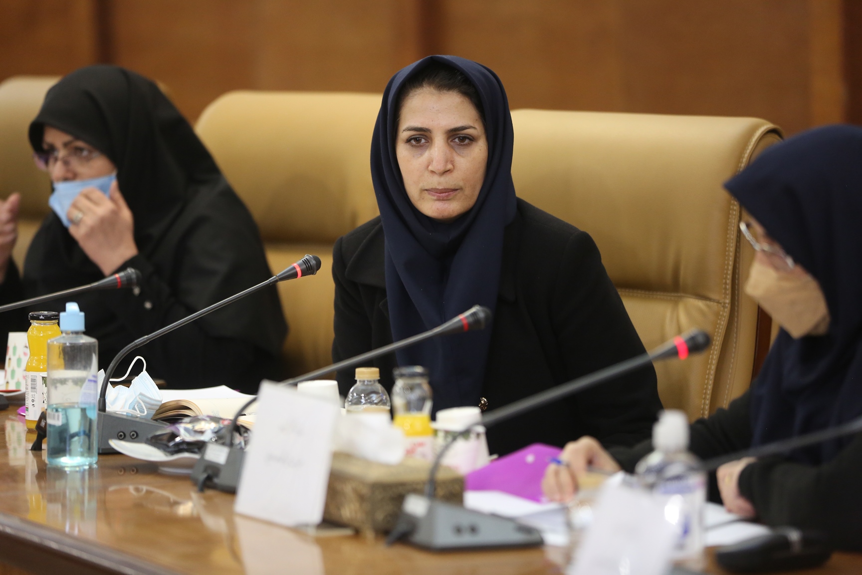 237610 نشست هم اندیشی سرپرست نهاد با پیشکسوتان و استادان علم اطلاعات و دانش شناسی برگزار شد