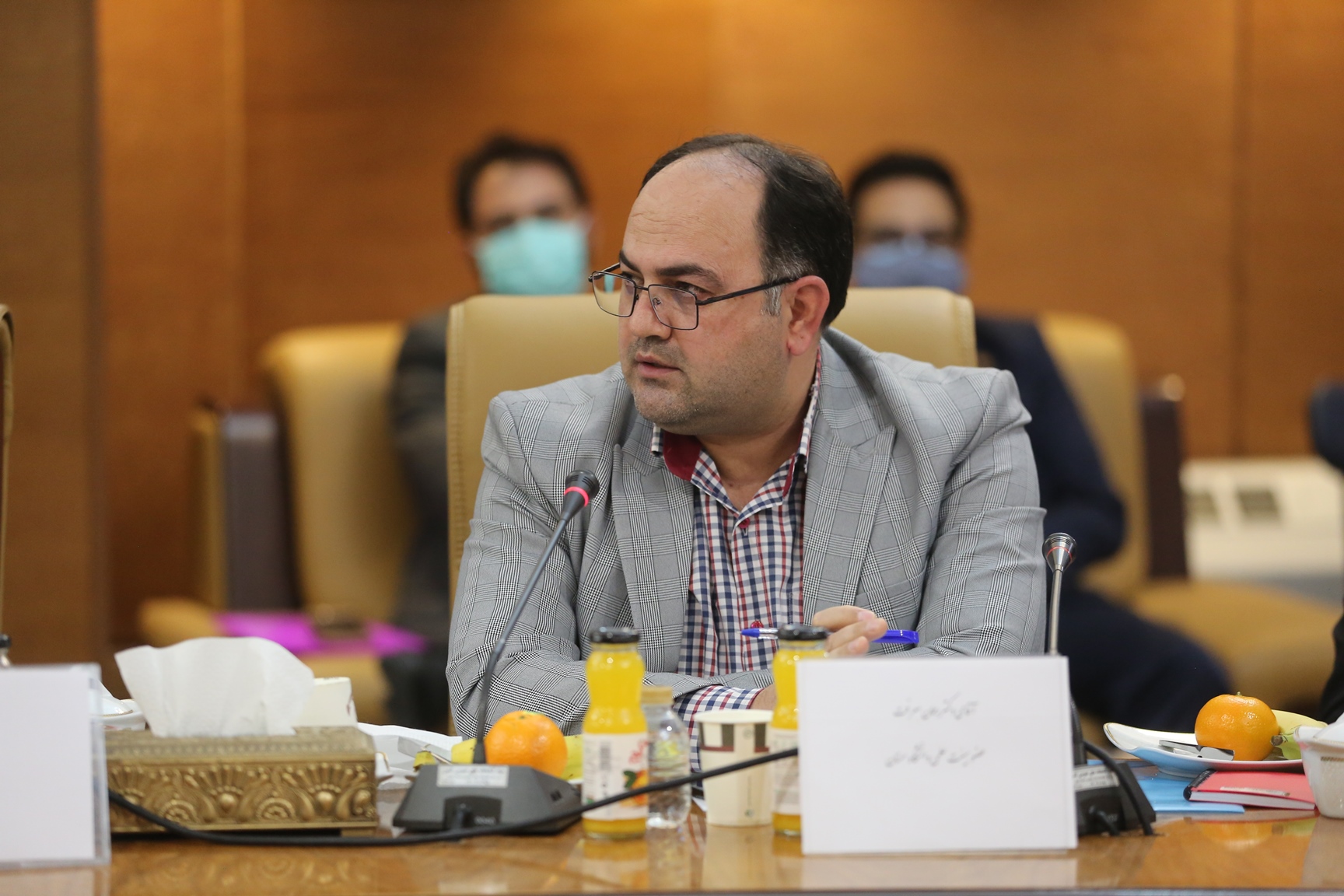 237613 نشست هم اندیشی سرپرست نهاد با پیشکسوتان و استادان علم اطلاعات و دانش شناسی برگزار شد