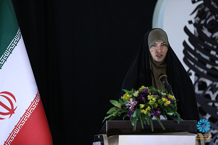 ضرورت توجه به کرامت، هویت و زنانگی زنان برای شکل گیری تمدن نوین ایرانی - اسلامی عاطفه جوشقانیان