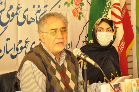 نشست اهمیت بازنویسی متون کهن برای کودکان و نوجوانان برگزار شد