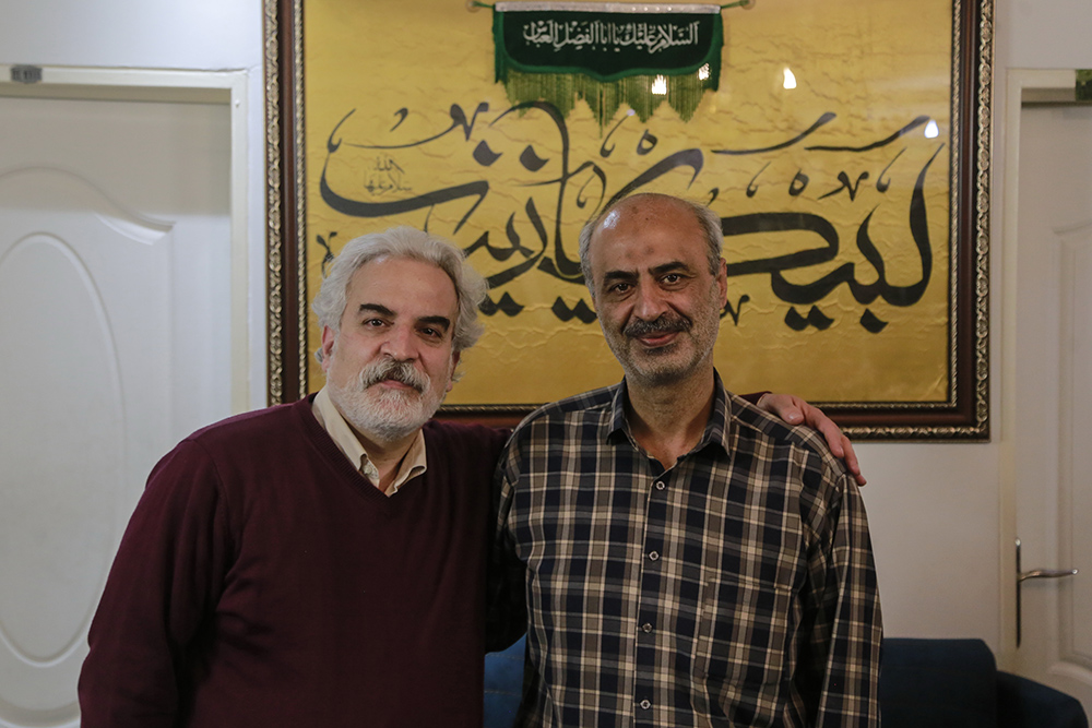 دیدار سرپرست نهاد کتابخانههای عمومی کشور با خانواده شهید محمدرضا دهقان امیری