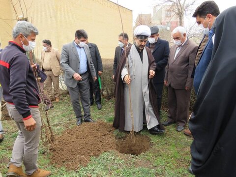 طرح کتابخانه گردی در کتابخانه وحدت شهرستان ابهر اجرا شد