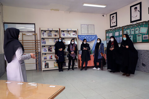 تور بازدید از کتابخانههای عمومی ویژه اصحاب رسانه استان همدان برگزار شد