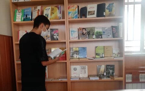 کتابخانه های عمومی استان فارس در نوروز ۱۴۰۱ میزبان اعضا و دوستداران کتاب شدند