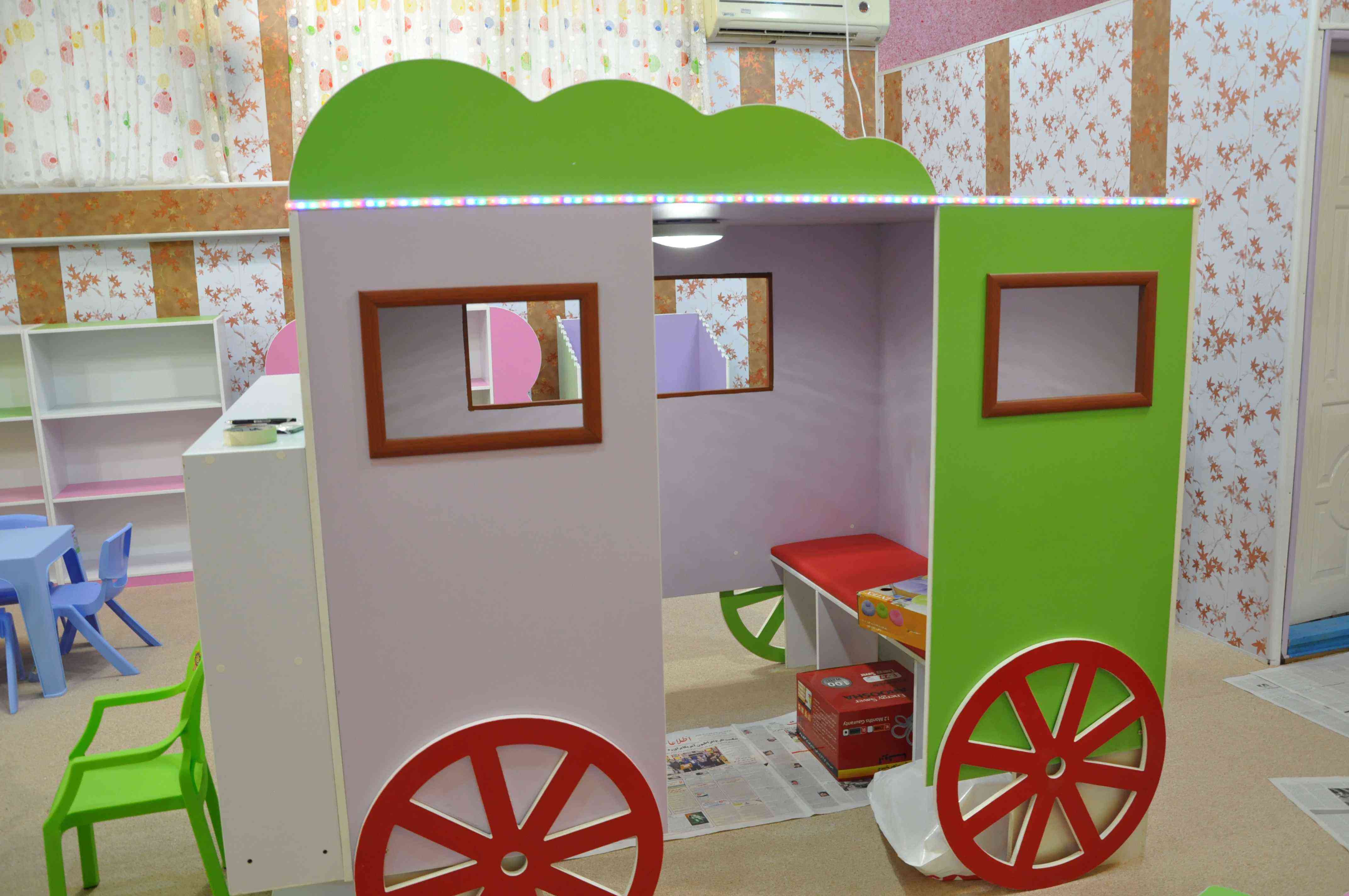 «کودکان باران»، کتابخانه ای برای کودکان شهر رشت