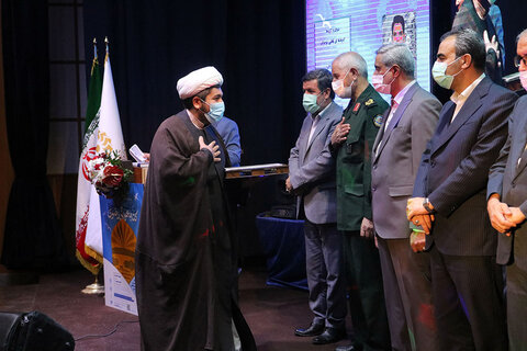 یازدهمین دوره جشنواره کتابخوانی رضوی در استان همدان برگزیدگان خود را شناخت