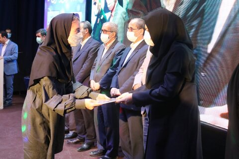 یازدهمین دوره جشنواره کتابخوانی رضوی در استان همدان برگزیدگان خود را شناخت