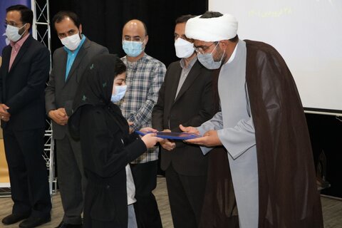 برگزیدگان یازدهمین دوره جشنواره کتابخوانی رضوی در کرمان معرفی شدند