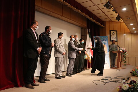 اختتامیه استانی یازدهمین جشنواره کتابخوانی رضوی در زنجان برگزار شد