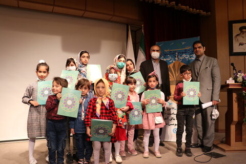 اختتامیه استانی یازدهمین جشنواره کتابخوانی رضوی در زنجان برگزار شد