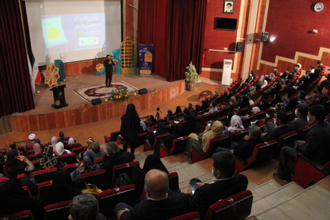 یازدهمین جشنواره کتابخوانی رضوی در استان آذربایجانغربی برگزیدگان خود را شناخت