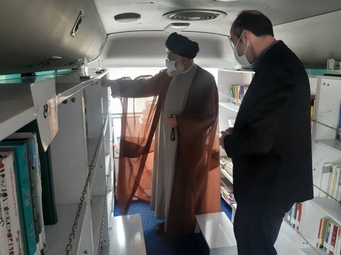 معرفی کتابخانه های عمومی سیار در گیلان، دستاوردهای نهاد کتابخانه ها