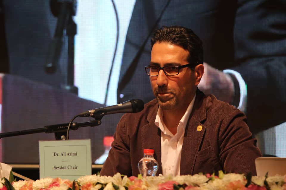 مردم کمتر کتابهای خود را به یکدیگر قرض میدهند