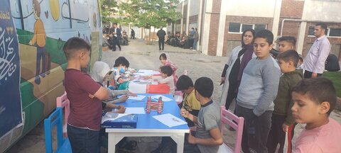 اجرای برنامه های متنوع فرهنگی و کتابخوانی توسط کتابخانه های عمومی پیک صبا و پیک دانایی در تبریز