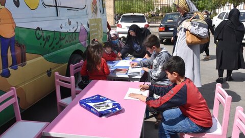 اجرای برنامه های متنوع فرهنگی و کتابخوانی توسط کتابخانه های عمومی پیک صبا و پیک دانایی در تبریز