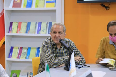 «سرباز نامه» منظومـــهای در جهان گزارشهای عینـــی است