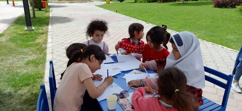 کتابرسان پیک دانایی شهرستان زنجان میزبان نشست کتابخوان شد